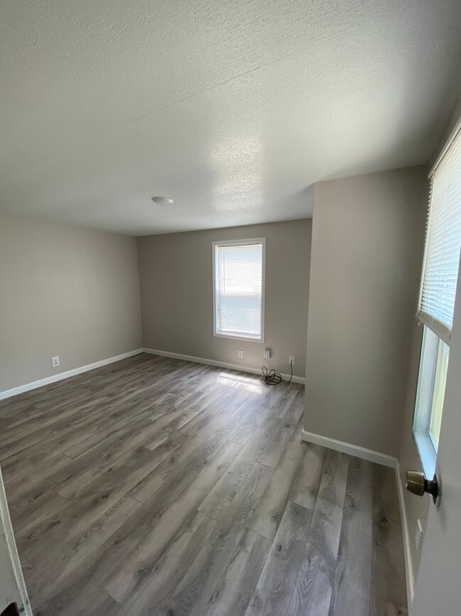 Building Photo - 15418 Mesquite Trail