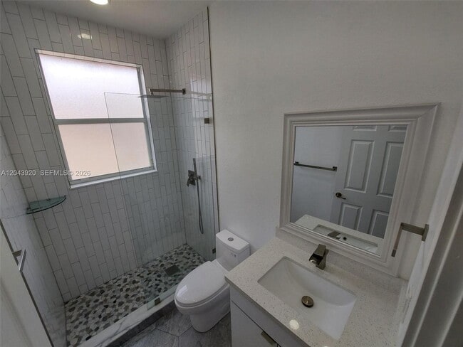 Building Photo - 5350 SW 130th Terrace