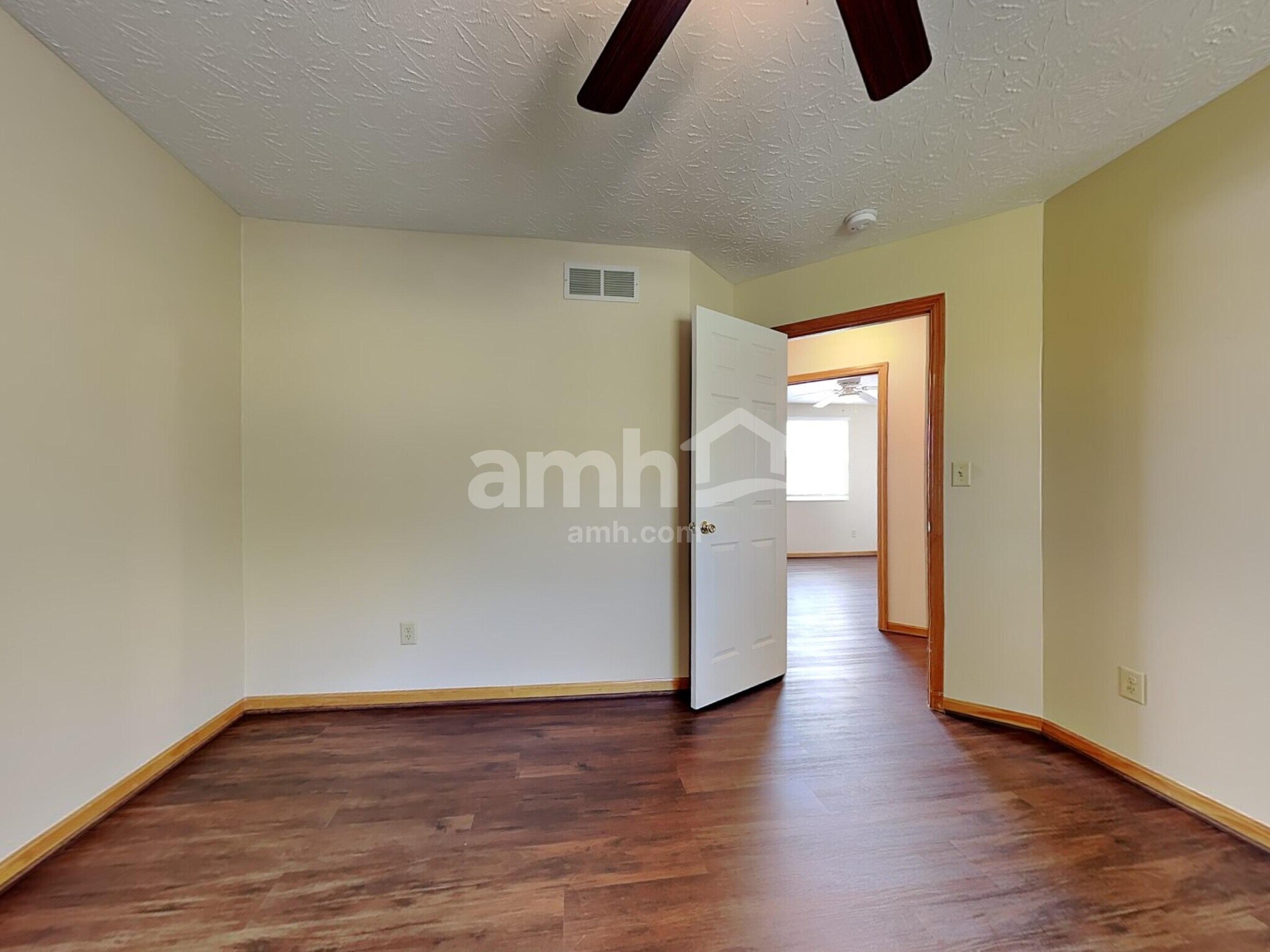 Building Photo - 942 Legacy Ct