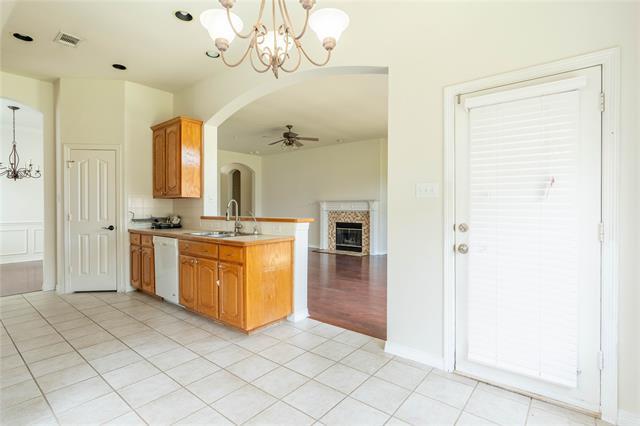 Building Photo - 11990 Cobblestone Dr