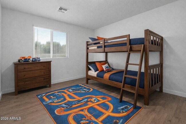 Building Photo - 661 S 96th Pl