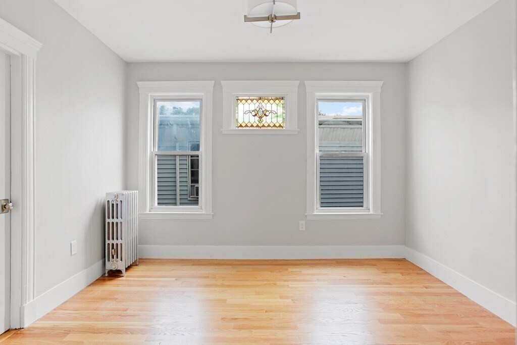 Building Photo - 426 Bowdoin St