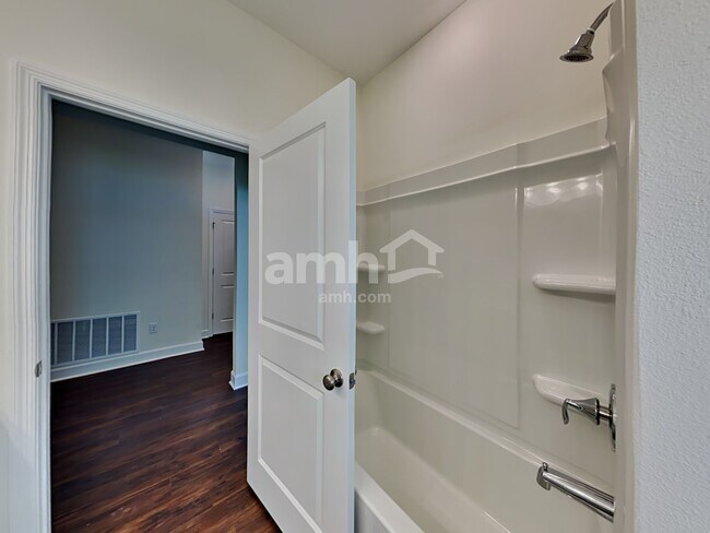 Building Photo - 33949 Widman Way