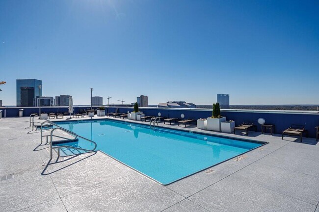 Building Photo - 285 Centennial Olympic Park Dr NW