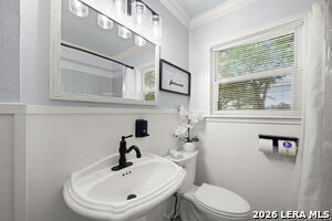 Building Photo - 611 Kashmuir Pl