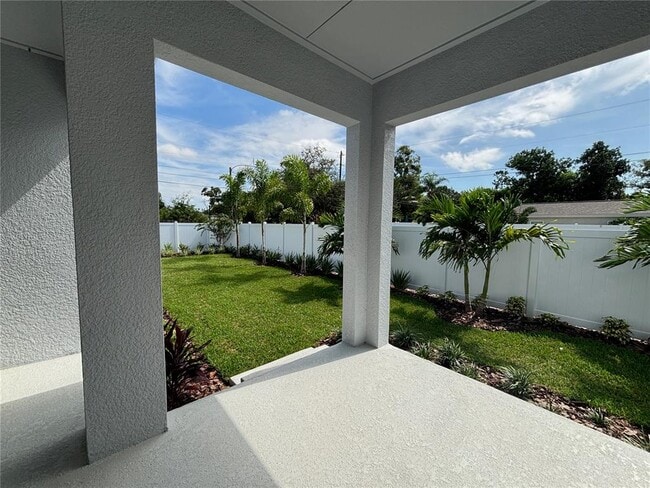 Building Photo - 9950 52nd Terrace N