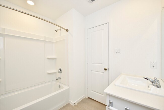 Building Photo - 10218 Prairie Dunes Ln