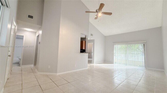 Building Photo - 3457 NW 44th St