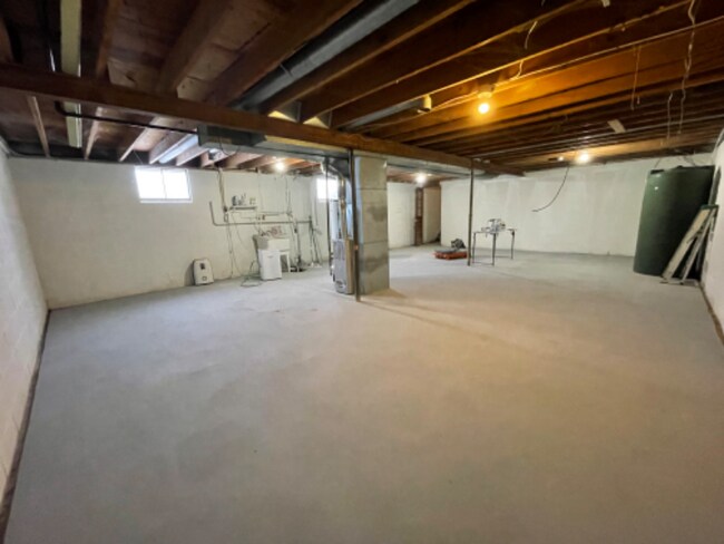 Building Photo - 30 June Dr