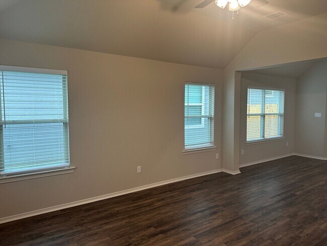 Building Photo - Bryan - 3 bedroom - 2 bath - 2 car garage - fenced in back yard - Brand New House - very new to B...