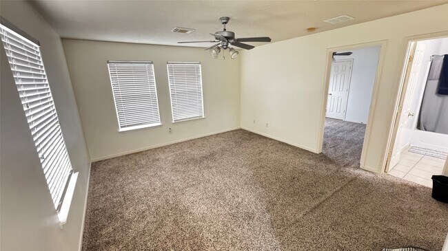 Building Photo - 5018 Woodland Meadows Ln