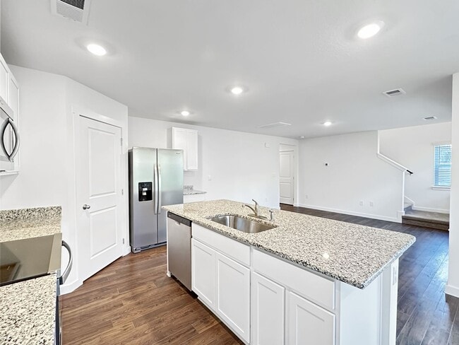 Building Photo - Welcome home to the Cabral at Belhaven in Corryton!