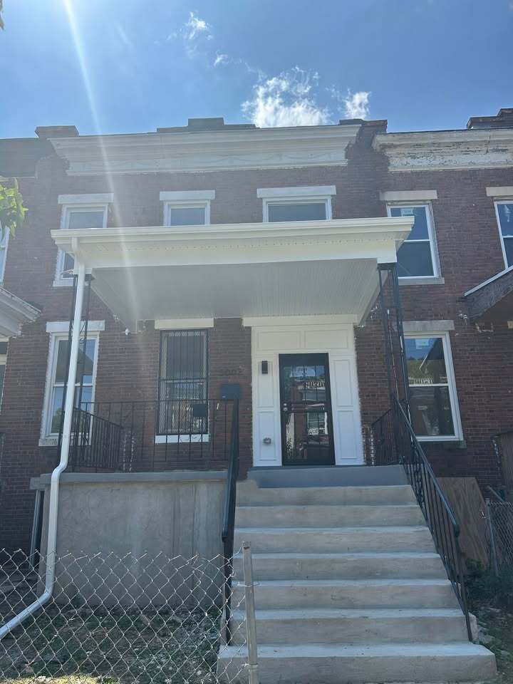 Building Photo - 5002 Elmer Ave