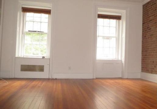 Primary Photo - 35 E 65th St