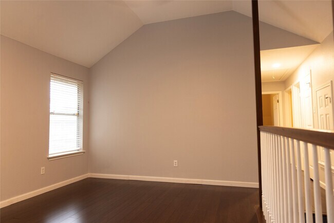 Building Photo - 22843 Powell House Ln