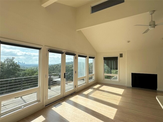 Building Photo - 5206 Scenic View Dr
