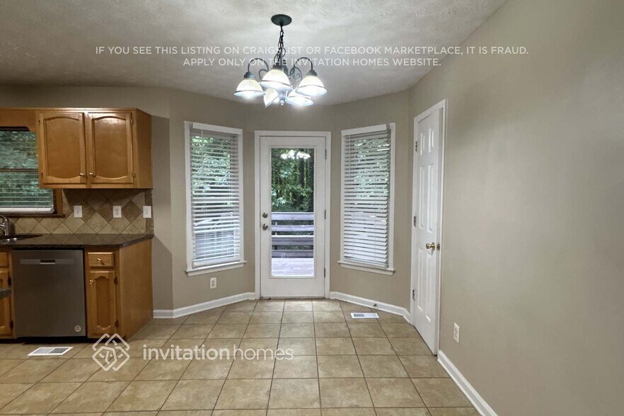 Building Photo - 83 Mill Pointe Pl