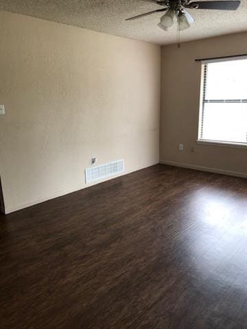 Building Photo - 709 Hawn Cir