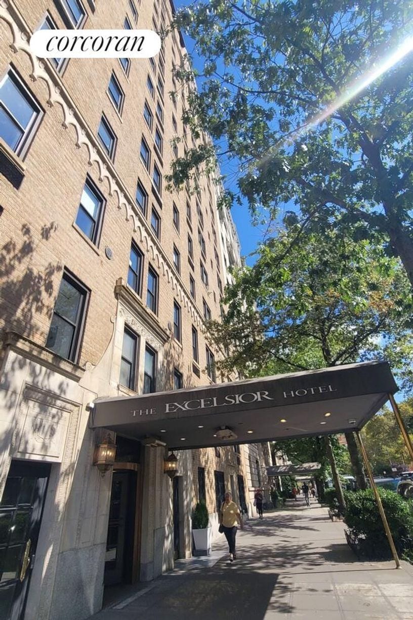 Building Photo - 45 W 81st St