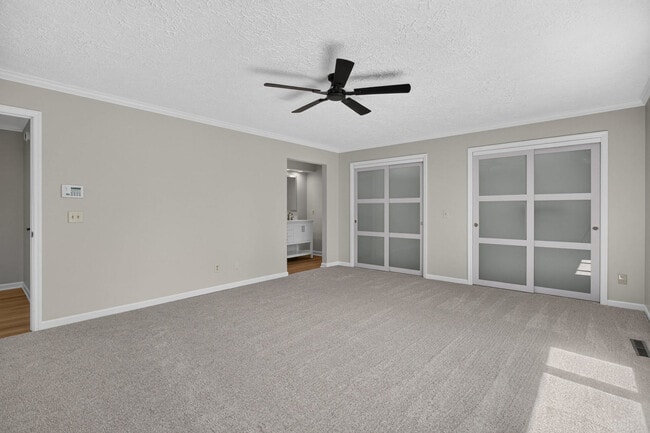 Building Photo - 4817 Torrey Pines Ct