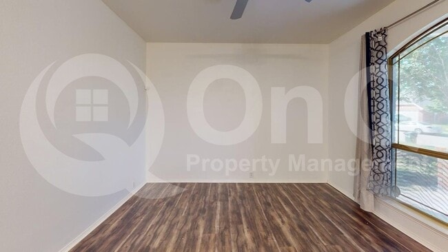 Building Photo - 1309 Chase Trail