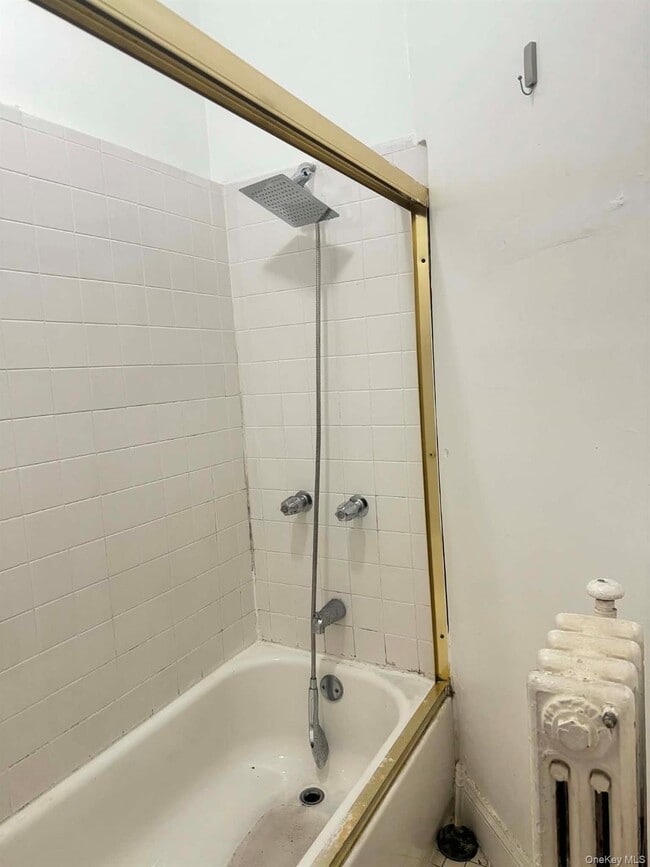 Building Photo - 88 Nichols Ave