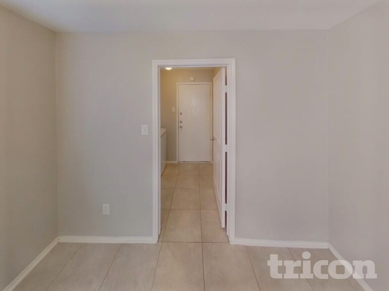 Building Photo - 1712 Tigris Trail