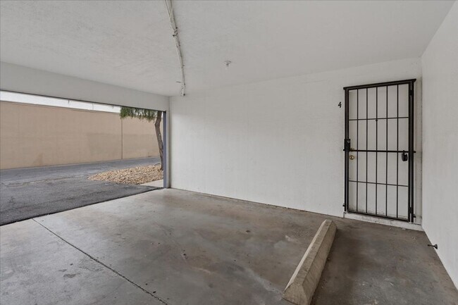 Building Photo - Status: Owner Accepted Application