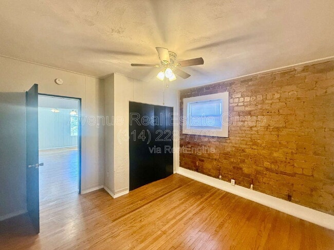 Building Photo - 2718 Hampton Ave