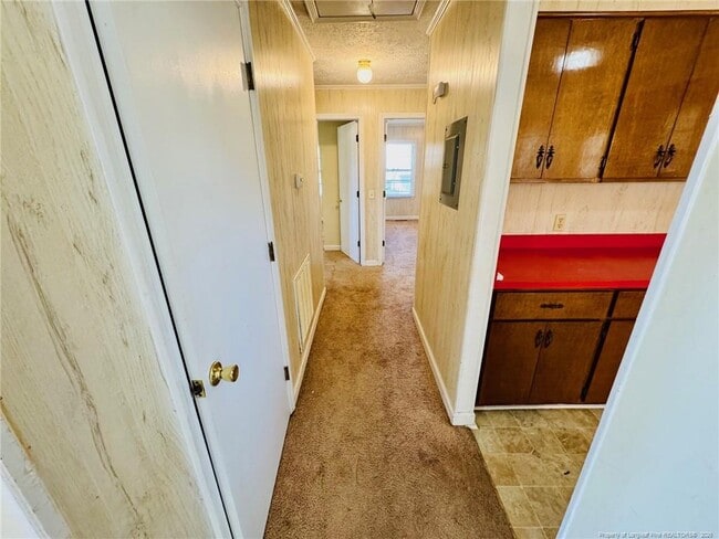 Building Photo - 803 Floyd St