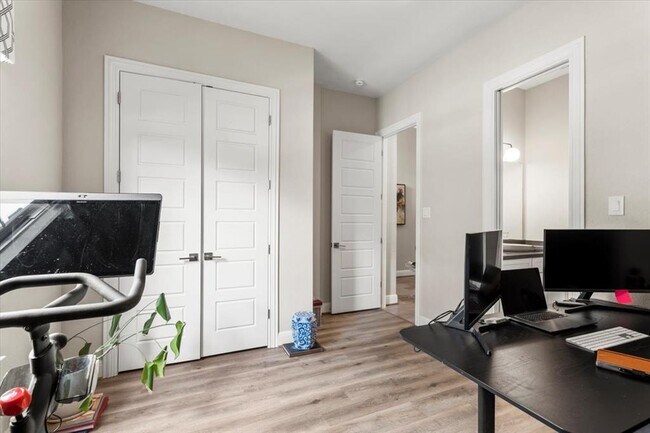 Building Photo - 1504 Saddlespur Ln