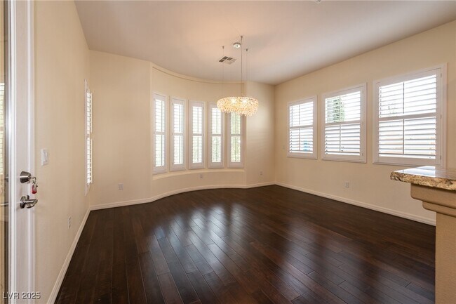 Building Photo - 2057 Orchard Mist St