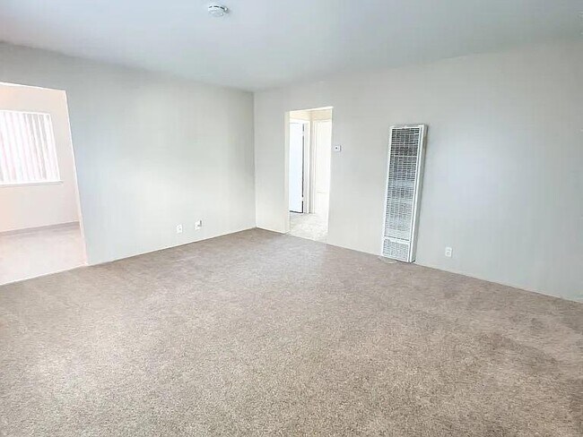 Building Photo - 5330 Monterey Rd