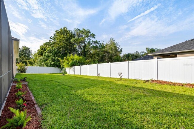 Building Photo - 20111 Tamiami Ave