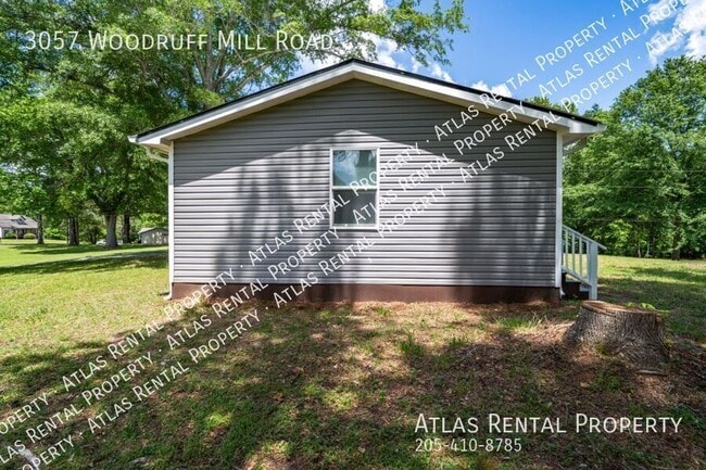 Building Photo - 3057 Woodruff Mill Rd