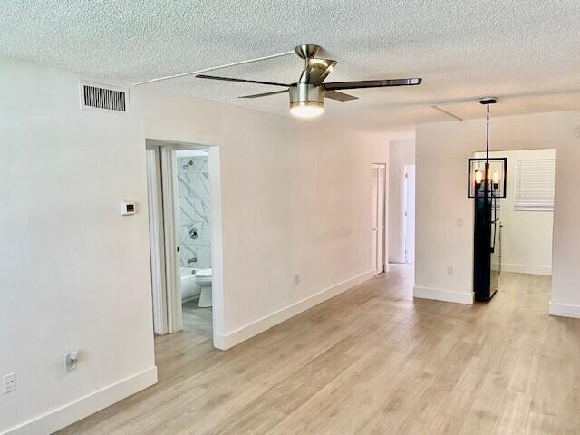 Building Photo - 600 SW 2nd Ave