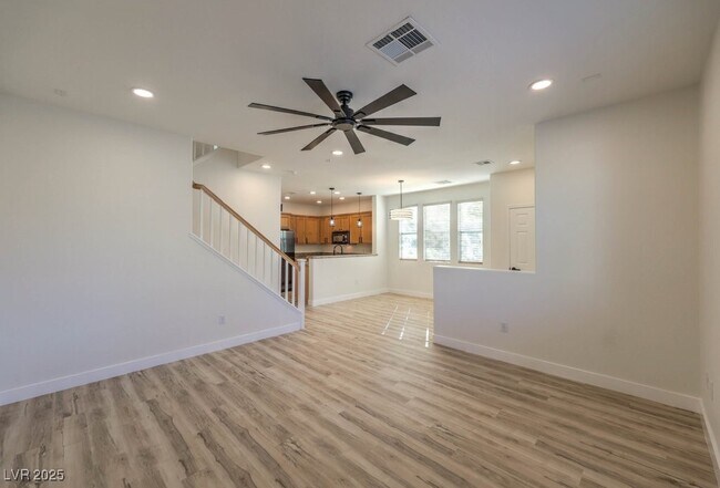 Building Photo - 11489 Belmont Lake Dr