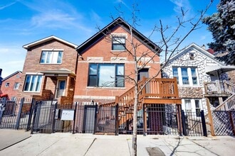 Building Photo - 3648 S Paulina St
