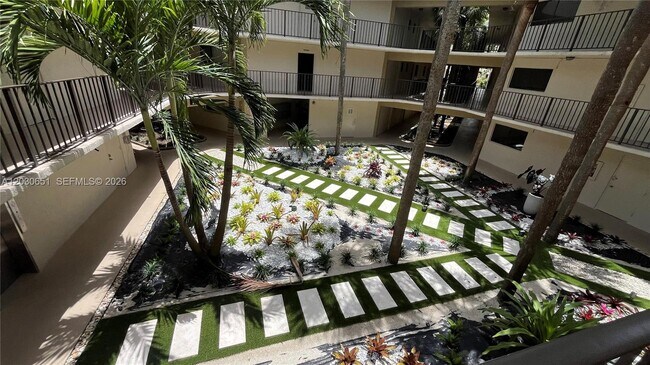 Building Photo - 8045 SW 107th Ave