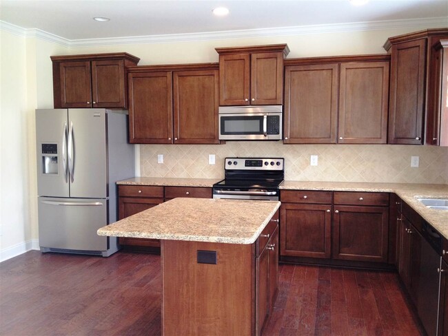 Building Photo - 403 Wolfe Ln