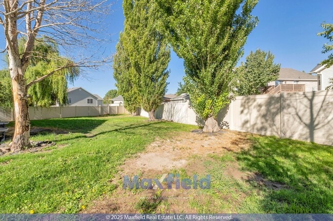 Building Photo - Harvest Hills 3 BED 2 BA 2 CAR HOME - RECE...