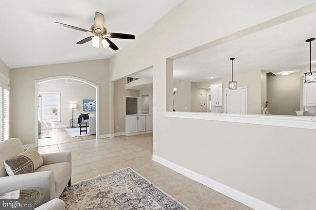 Building Photo - 19925 Interlachen Cir