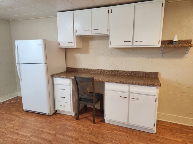 Building Photo - Jackson Studio Suites