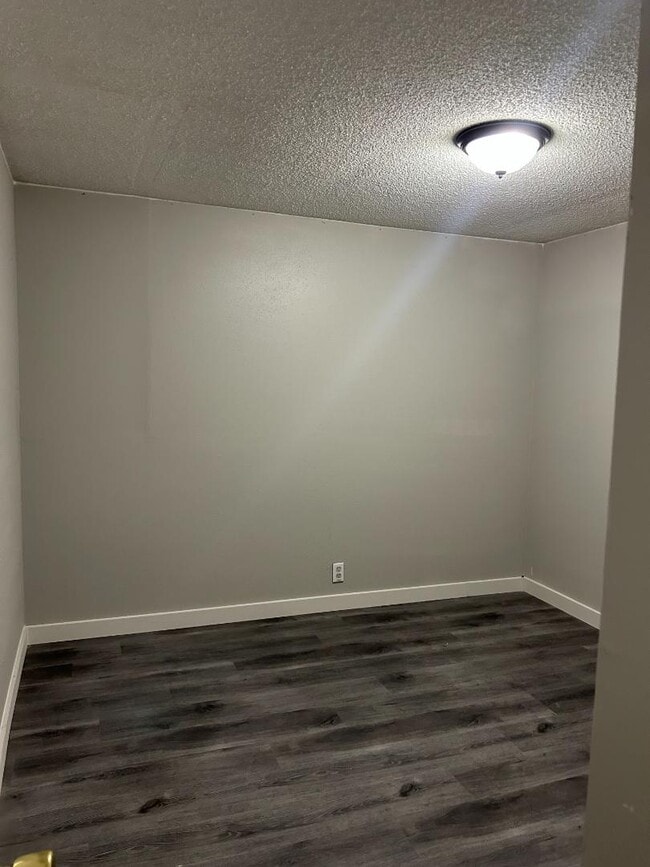 Building Photo - 188 AN Cir