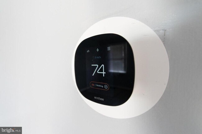 Building Photo - 5222 Magnolia Pl