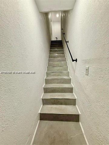 Building Photo - 2369 SW 17th Terrace