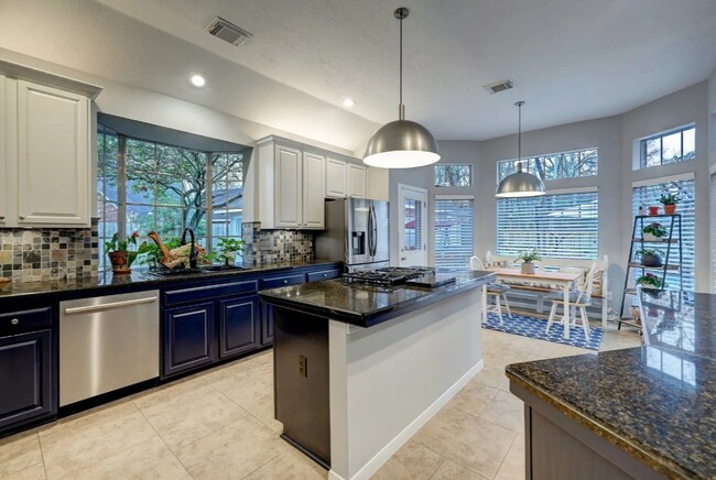 Building Photo - 7807 Allegro Dr
