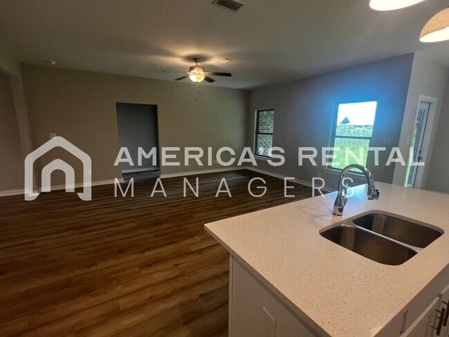 Building Photo - Home for Rent in Foley, AL!!!