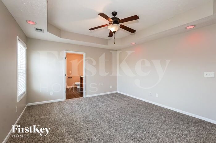 Building Photo - 1309 Loren Circle