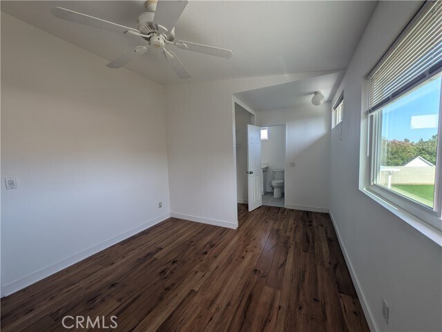 Building Photo - 30516 Sandtrap Dr
